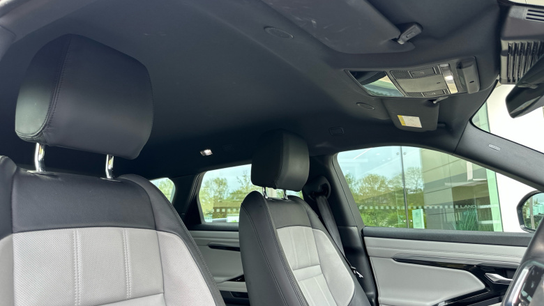 Land Rover Range Rover Evoque 2.0 D200 R-Dynamic SE 5dr Auto Diesel Hatchback